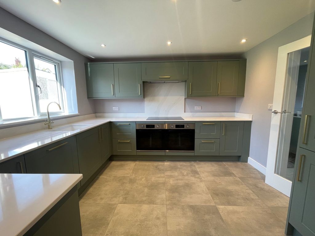 Property photo 2 of 11 Picture No. 11