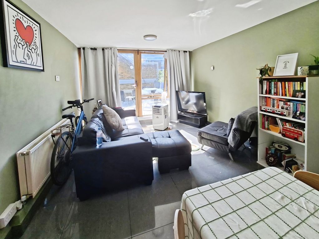 Property photo 2 of 14 Reception Room