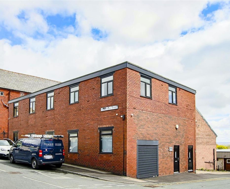 Property photo 1 of 31 1.Jpg