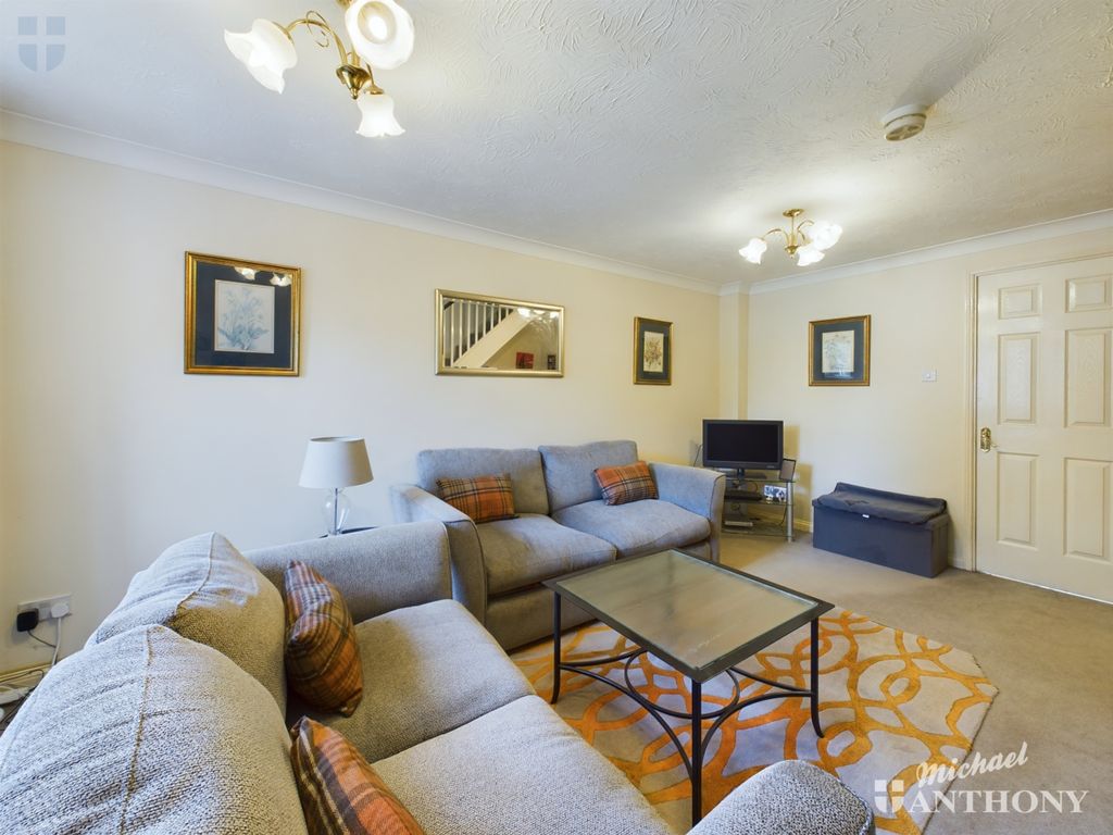 Property photo 2 of 16 Cam03852G0-Pr0097-Still012