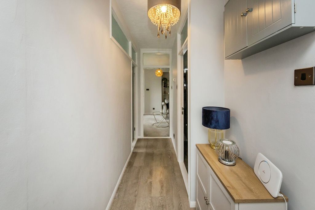 Property photo 2 of 20 Pbox-Img.Jpg