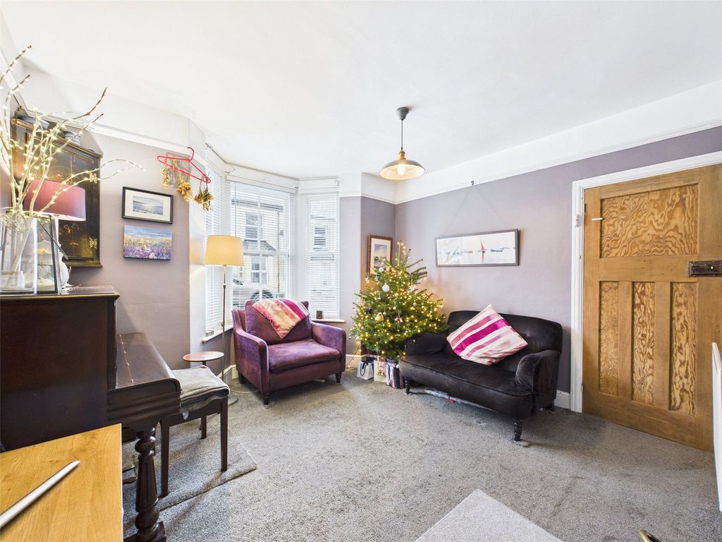 Property photo 3 of 15 Living Room