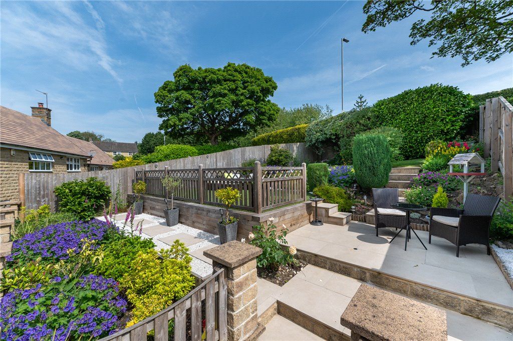 Property photo 2 of 35 Garden