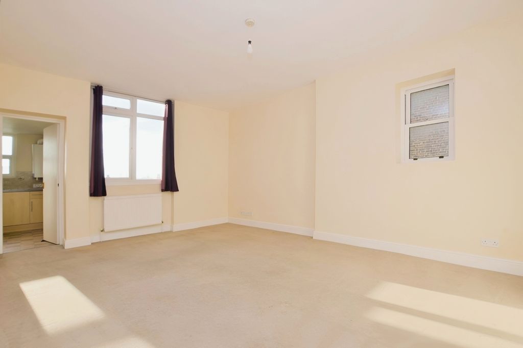 Property photo 3 of 7 Cdc9Cbef-Fileacce...