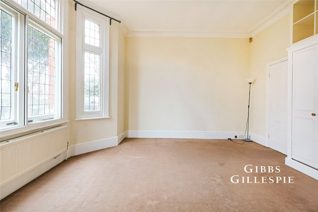 Property photo 2 of 12 Picture No. 09