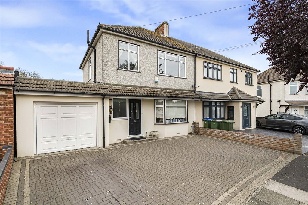 Property photo 1 of 20 Picture No. 23