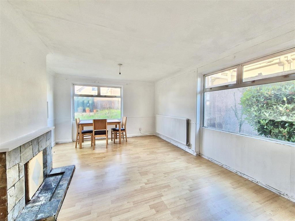 Property photo 2 of 9 20260102_152034.Jpg