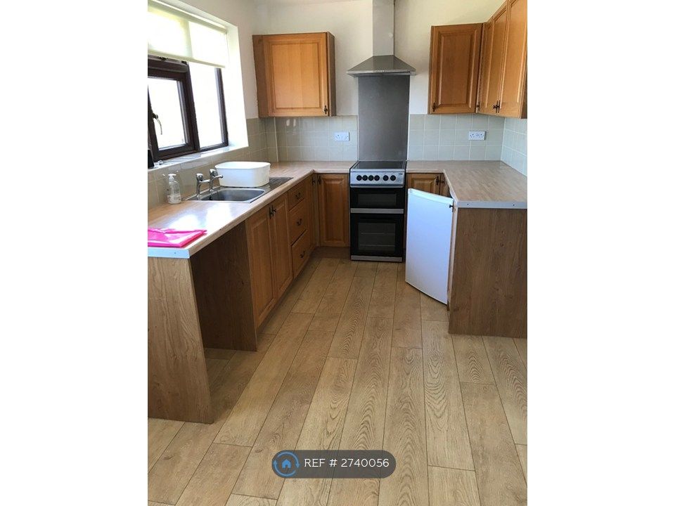 Property photo 2 of 4