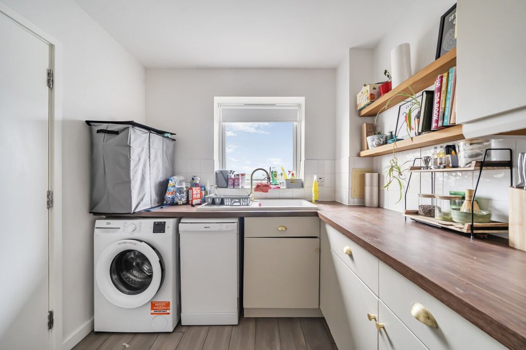 Property photo 3 of 14 Picture No. 69