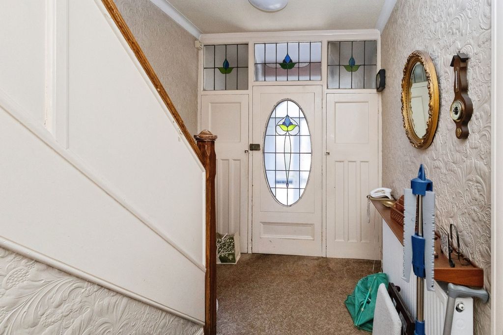 Property photo 2 of 18 Pbox-Img.Jpg