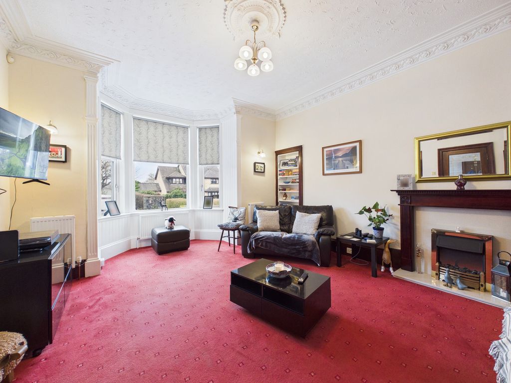 Property photo 2 of 22