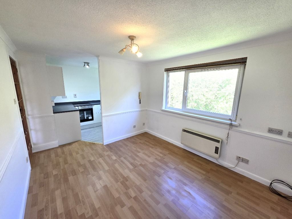 Property photo 2 of 11 Photo 2