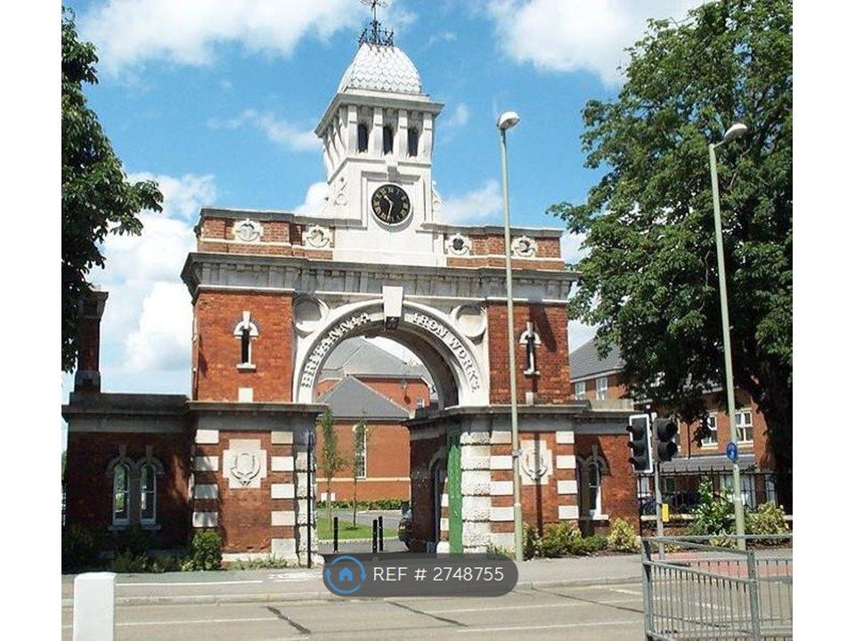 Property photo 2 of 11 Part Of The Iconic Britannia Gate Development