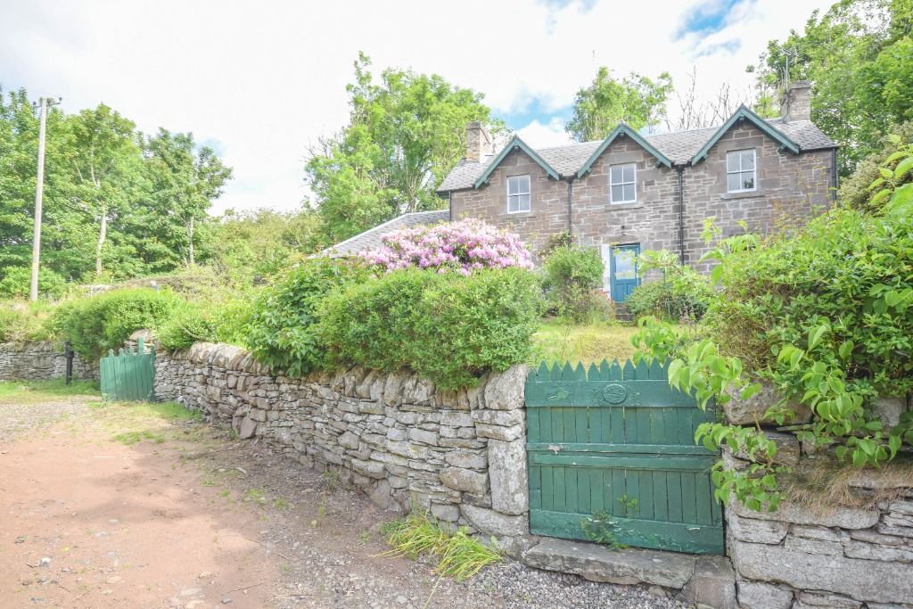 Property photo 1 of 31 Photo 1