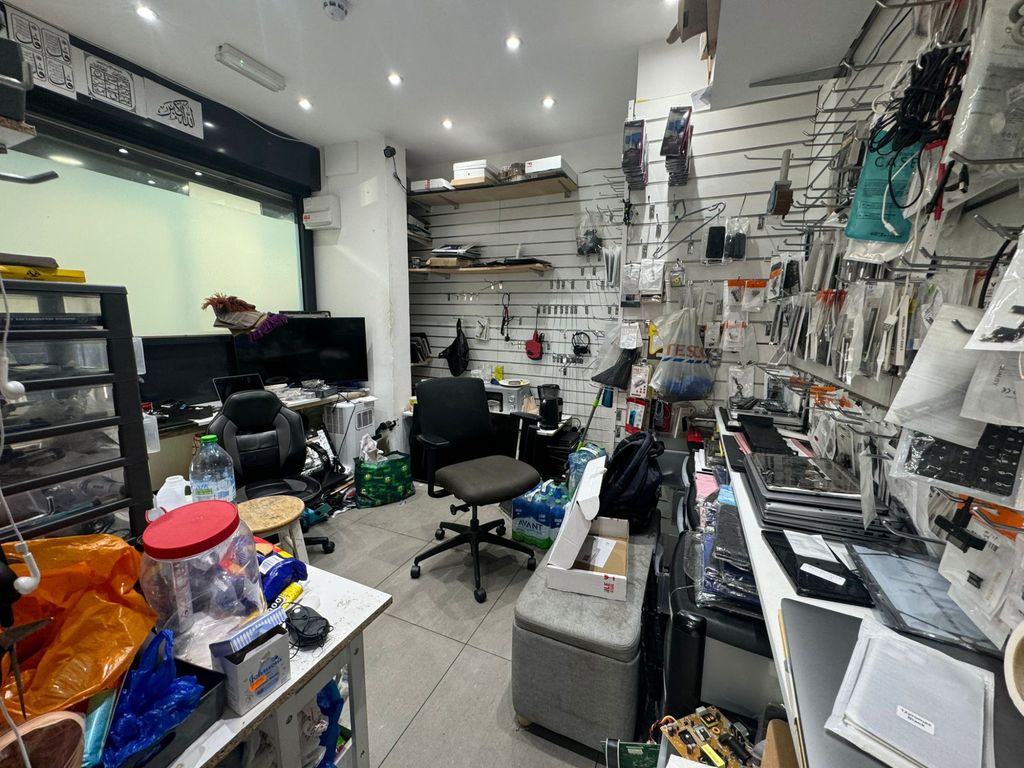 Property photo 2 of 4