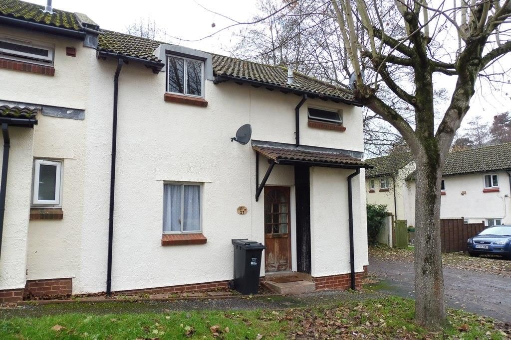 Property photo 1 of 7 Front
