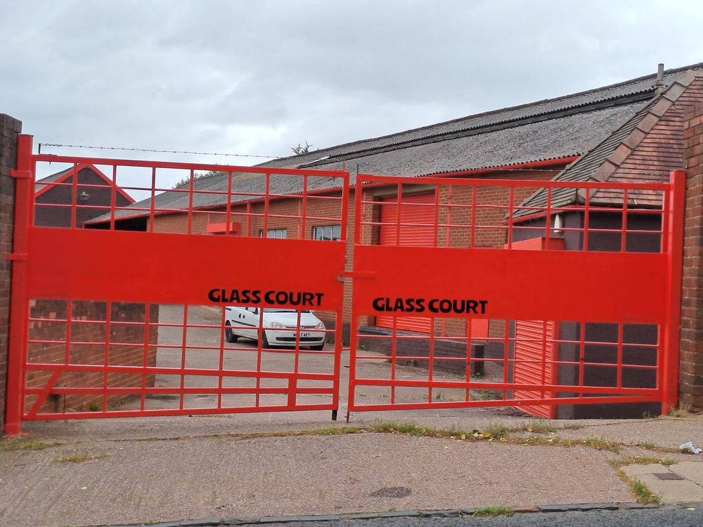 Property photo 2 of 4