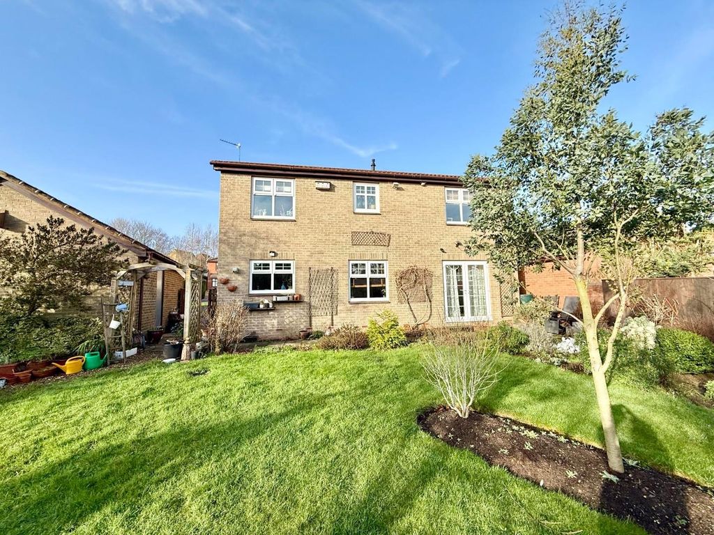 Property photo 2 of 38 Rear