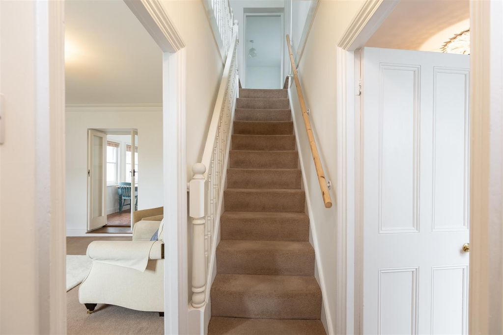 Property photo 3 of 54 Cz0A1145.Jpg