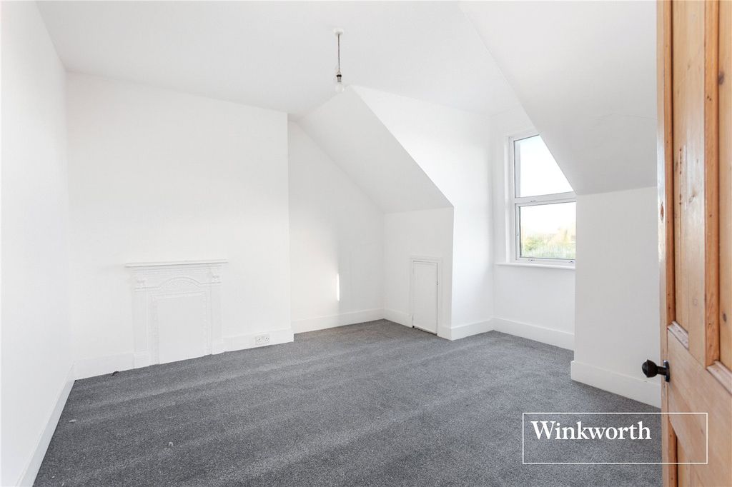 Property photo 2 of 12 Picture No. 08