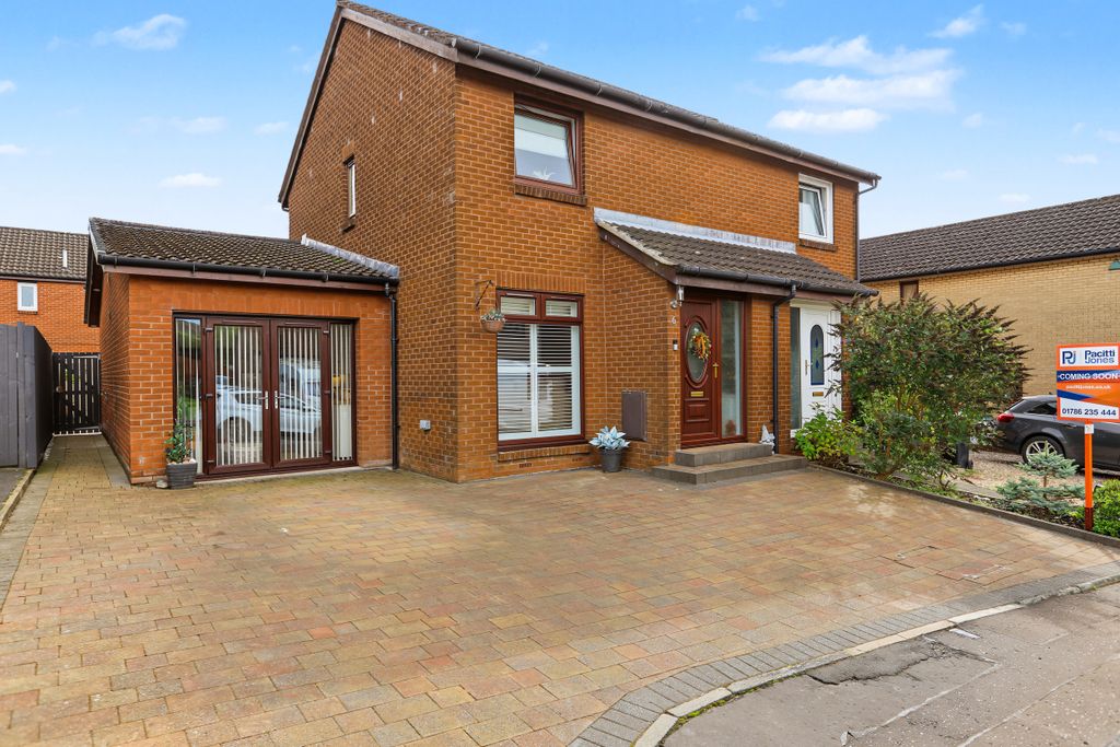 Property photo 1 of 38
