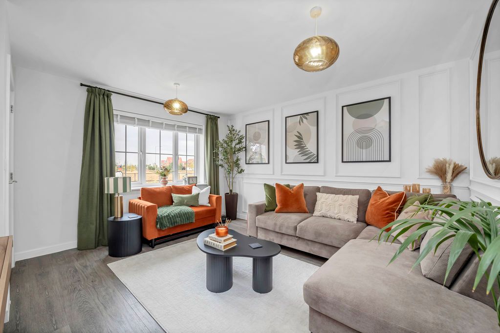 Property photo 3 of 15 Sitting Room