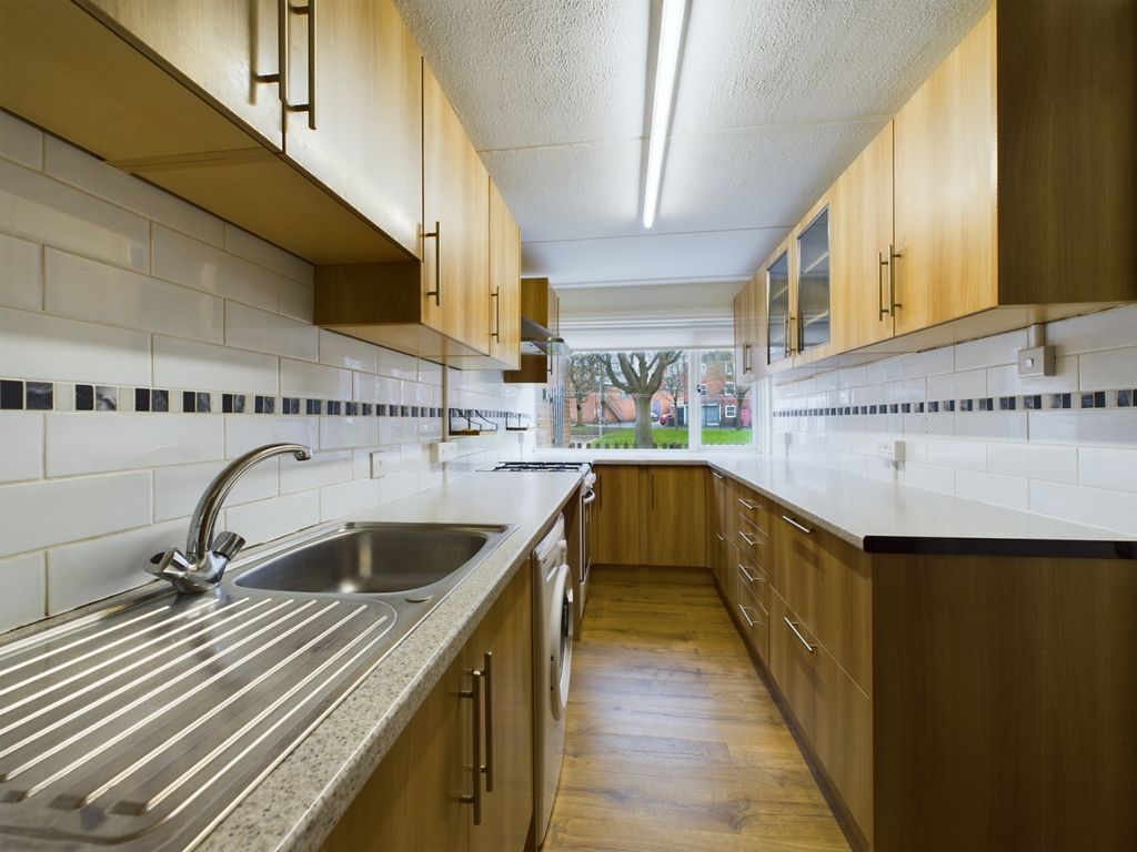 Property photo 2 of 7 Cam03062G0-Pr0015-Still011