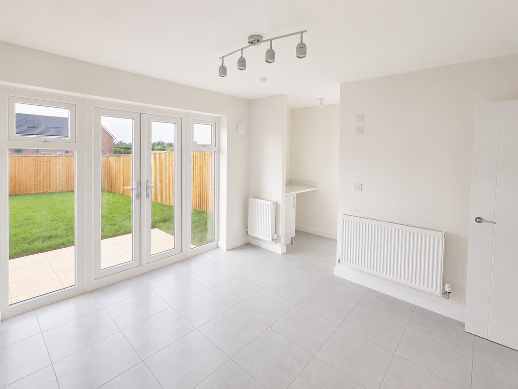 Property photo 2 of 27