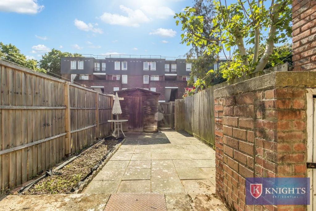 Property photo 3 of 16