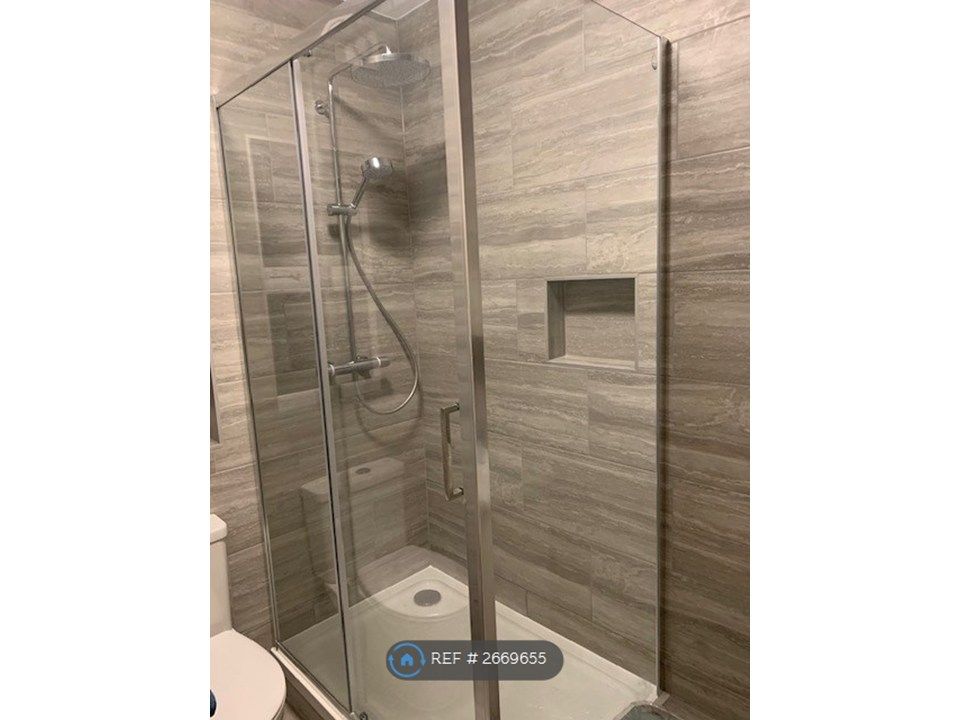 Property photo 3 of 3