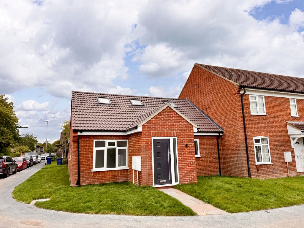 Property photo 2 of 16 1