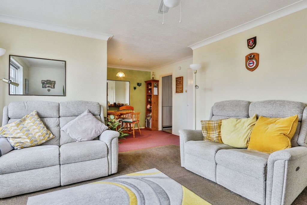 Property photo 1 of 17 Photo
