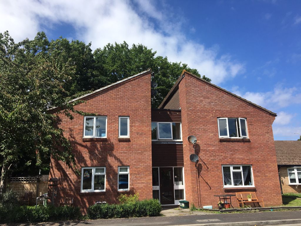 Property photo 1 of 5