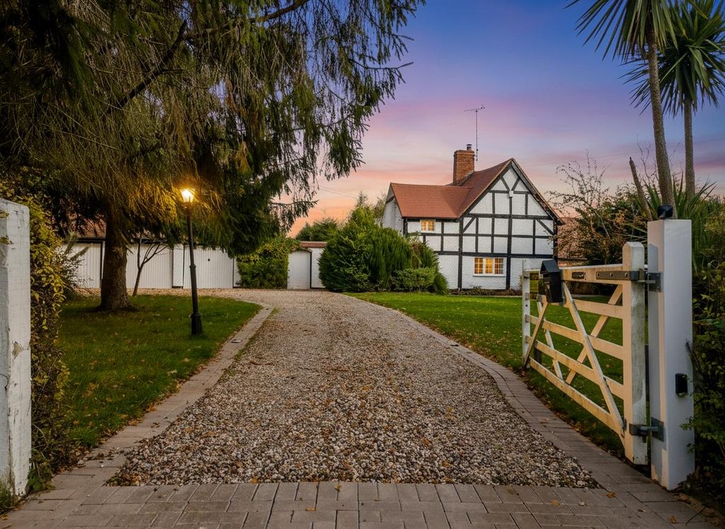 Property photo 1 of 28 Old Grove Farm_50.Jpg