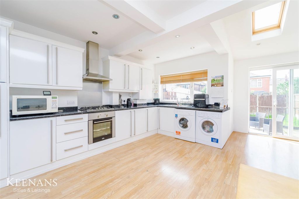 Property photo 3 of 22 8.Jpg