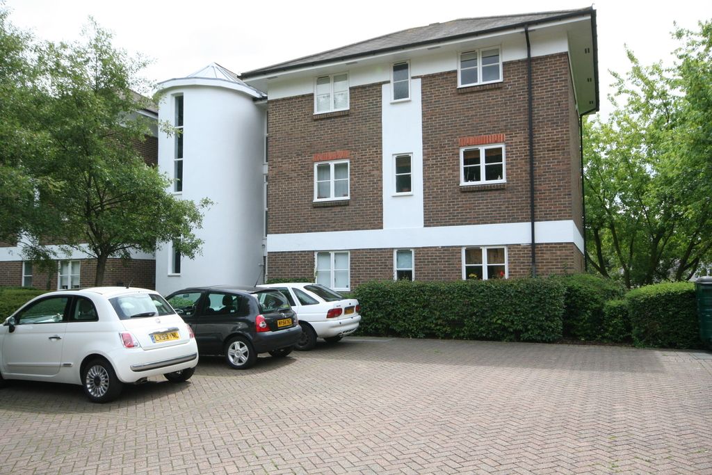 Property photo 1 of 1
