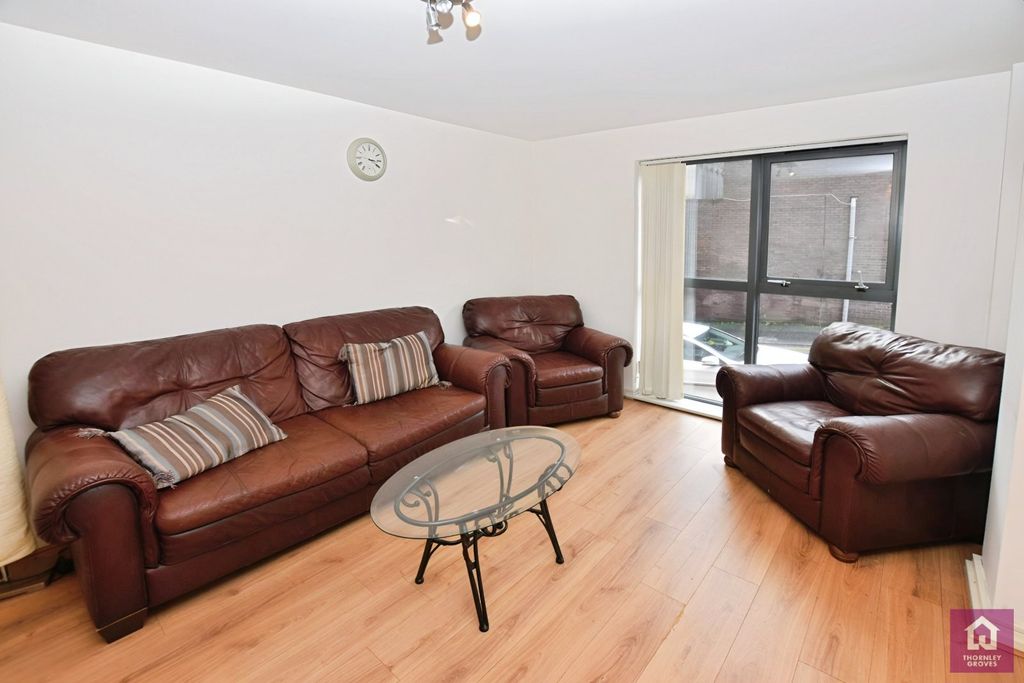 Property photo 2 of 10 Picture No. 18