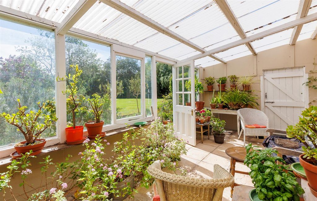 Additional image 13 of 8 bed property for saleMerstone, Isle Of Wight PO30