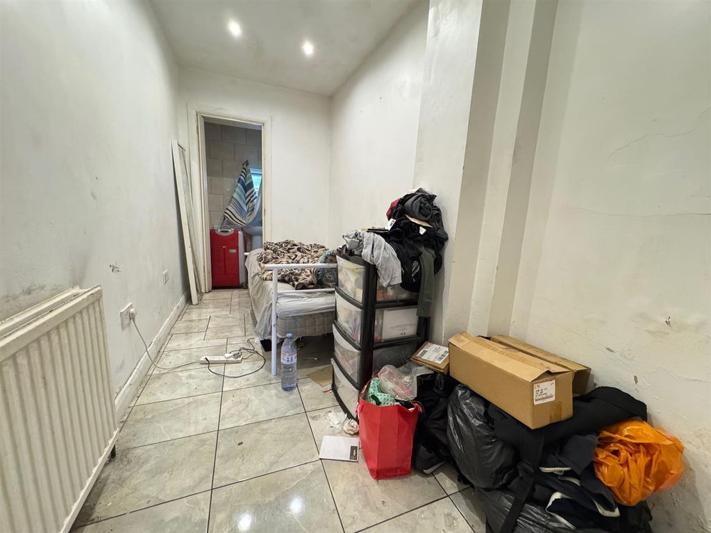 Property photo 3 of 9 Img_2340.Jpg