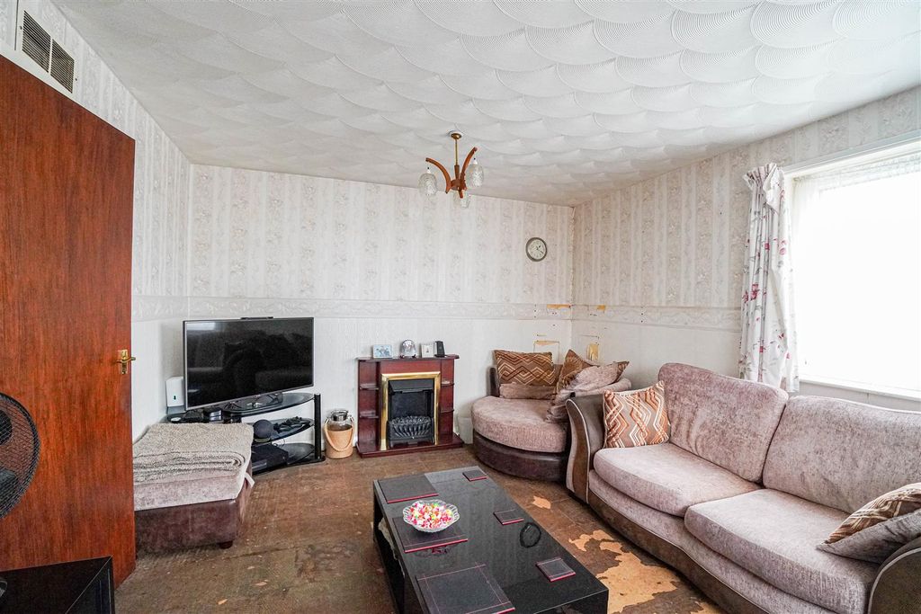 Property photo 2 of 19 Dsc02041.Jpg