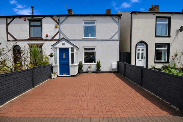 Property photo 1 of 21
