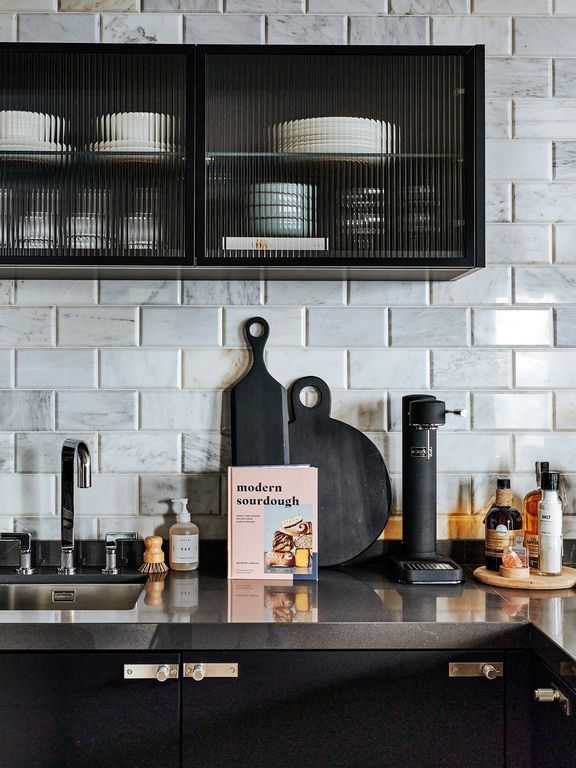 Property photo 3 of 17 Show Home Kitchen