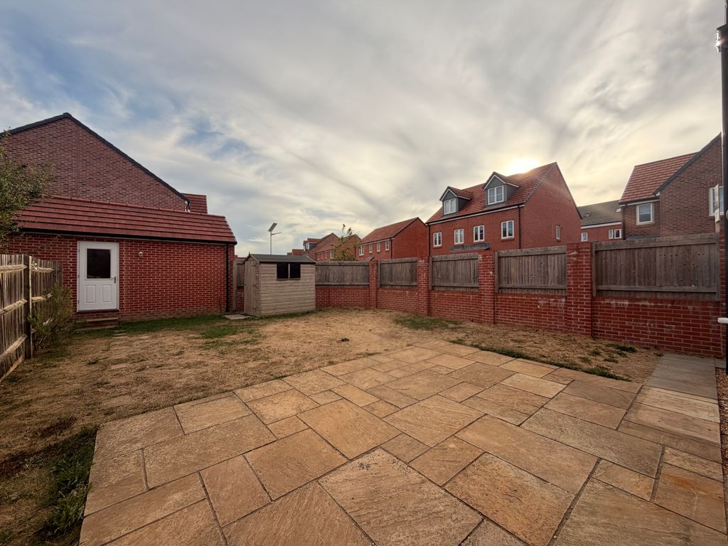 Property photo 2 of 15