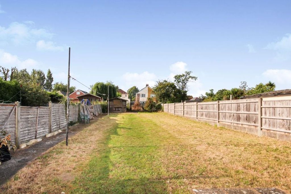 Property photo 2 of 12 Photo 15