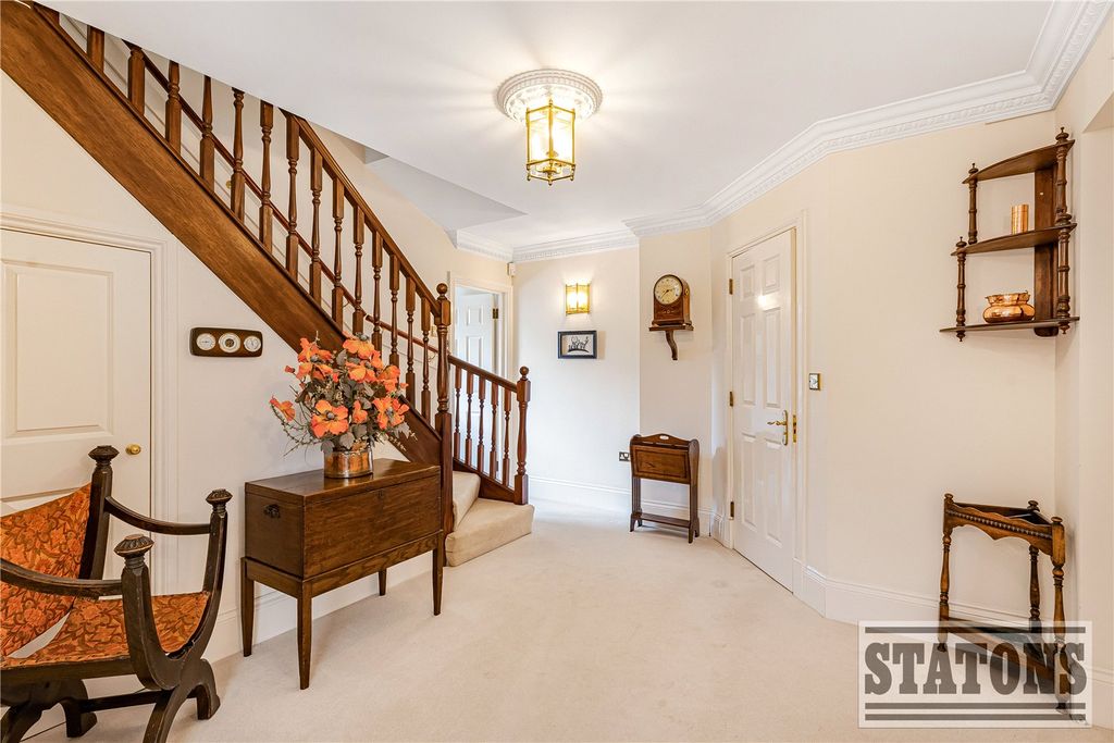 Property photo 3 of 31 Picture No. 42