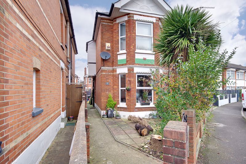 Property photo 2 of 44 Photo 2