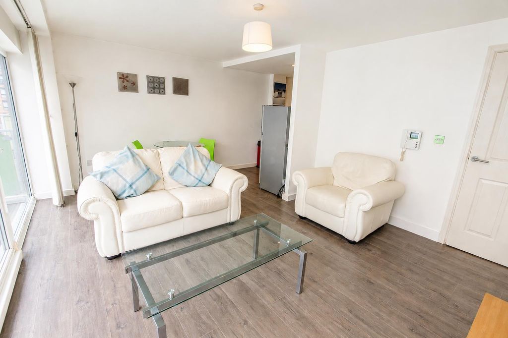 Property photo 2 of 10 7.Png