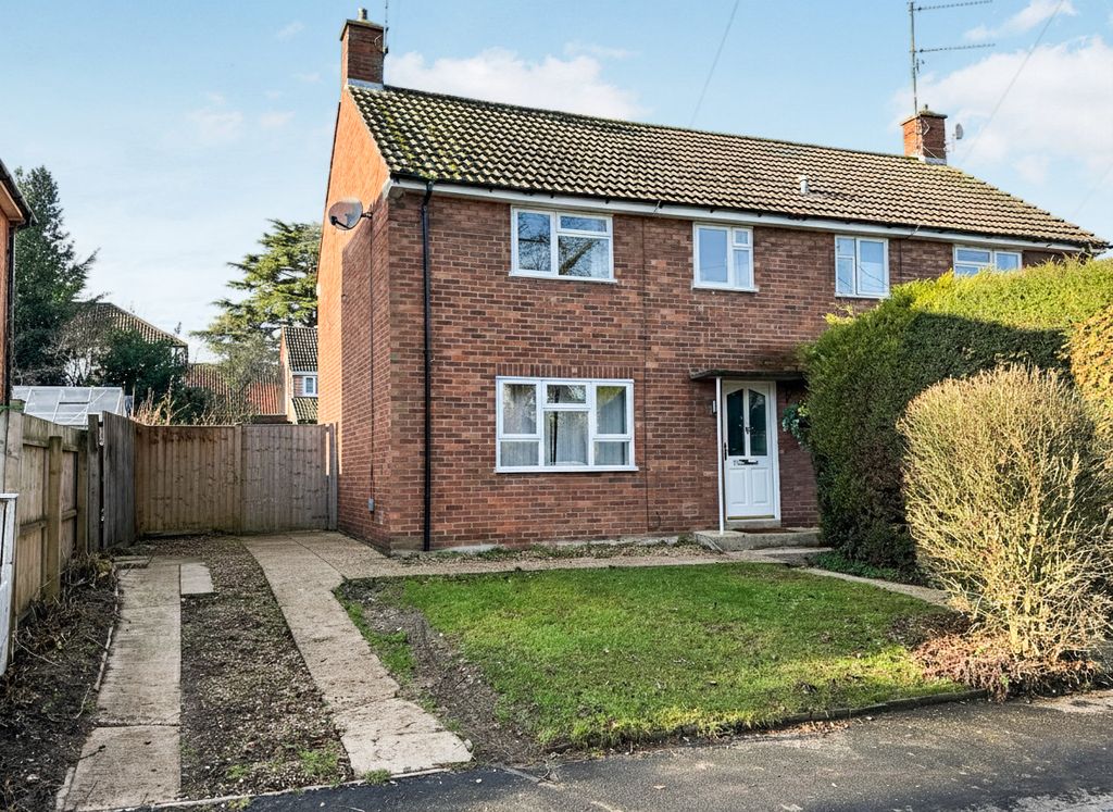 Property photo 1 of 8