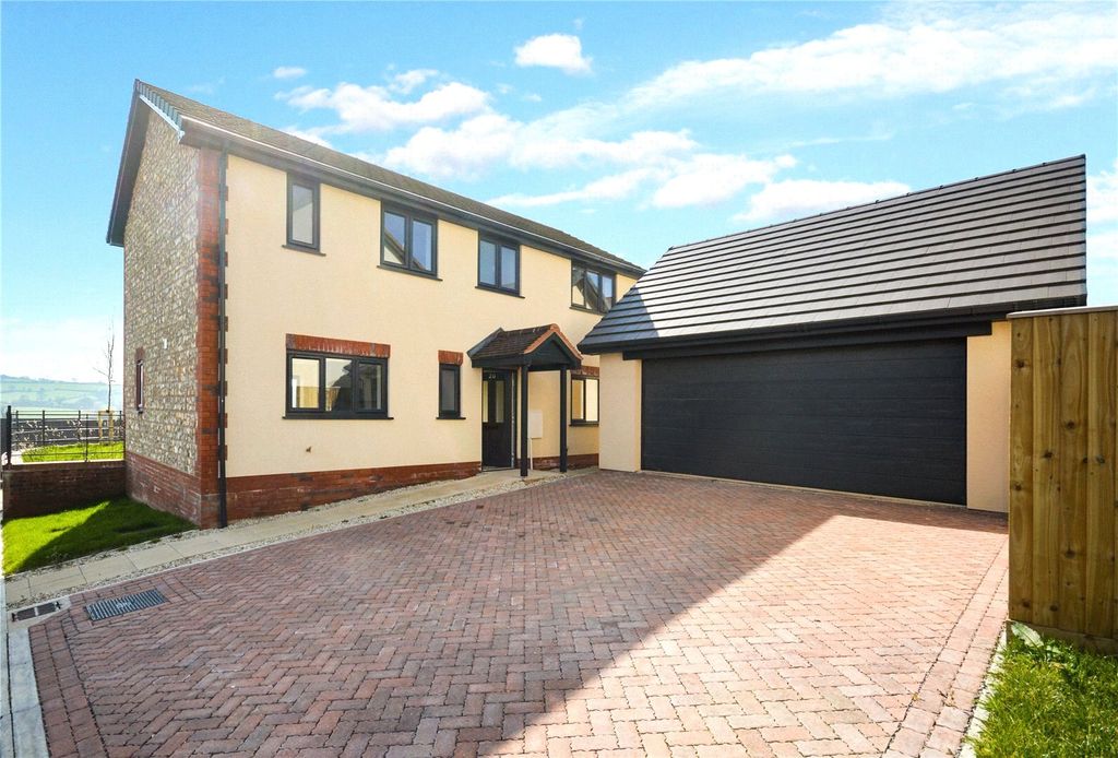 Property photo 1 of 9 Picture No. 18