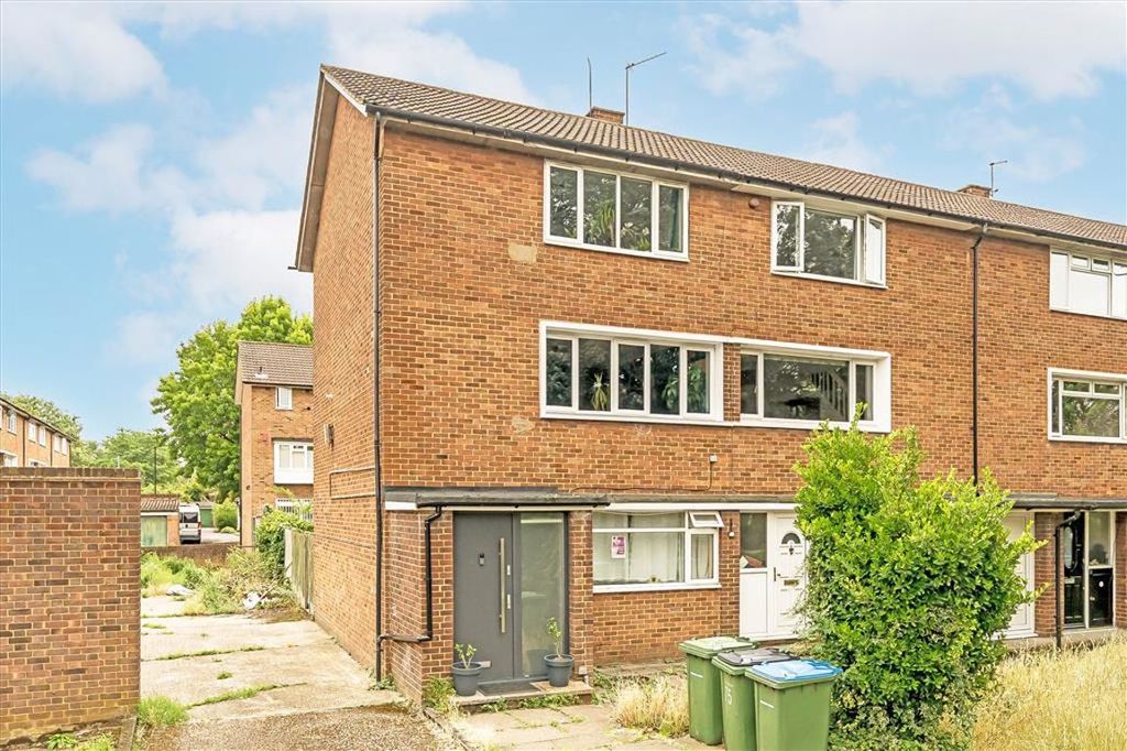 Property photo 1 of 8